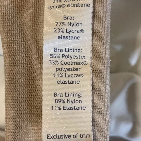 Lululemon Women's Twist Around Tank Light Support For C/D Cup White Bra Top SZ 4 - Picture 11 of 15